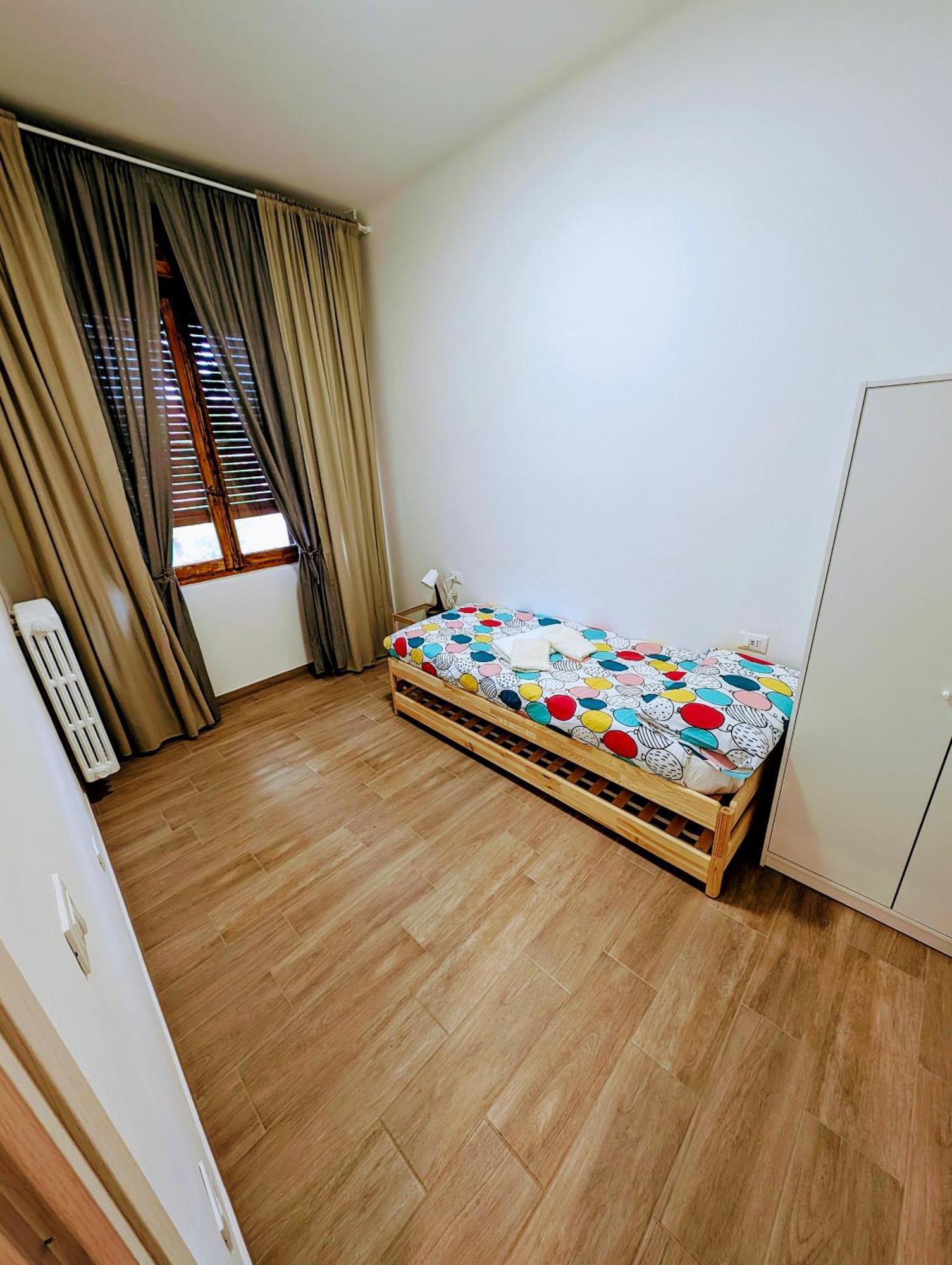 Guest House Il Glicine Stadio - Ospedale 切塞纳 外观 照片